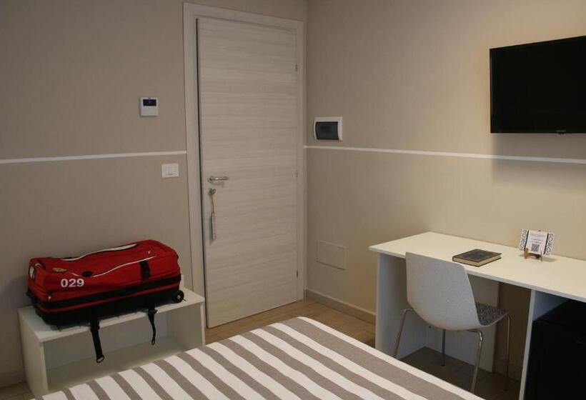 اتاق استاندارد, Lasso B&b