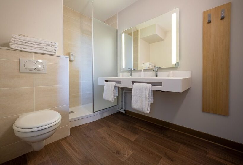 Номер Стандарт, B&b Hotel Les Herbiers