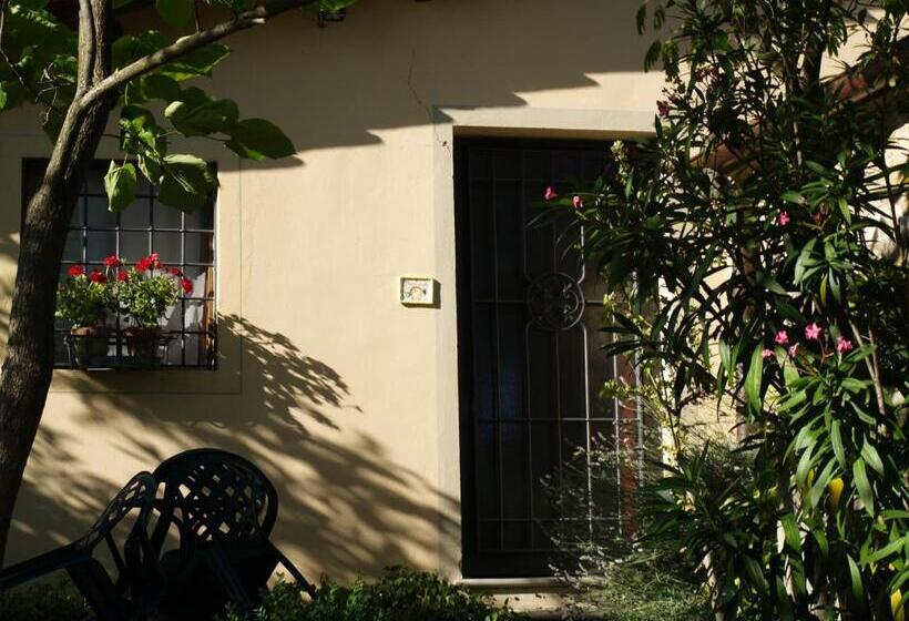 Студио Стандарт Вид на Сад, Agriturismo Biologico Poggiopiano