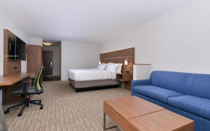 스위트 킹사이즈 침대, Holiday Inn Express   Alliance, An Ihg