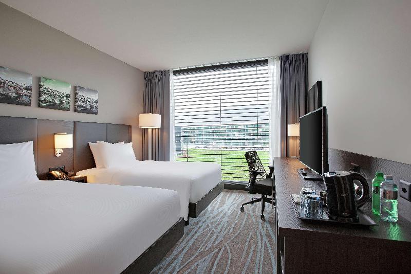 Номер Стандарт, Hilton Garden Inn Zurich Limmattal