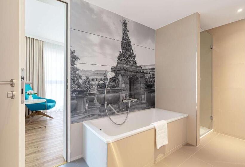 سوییت جونیور, NH Mannheim