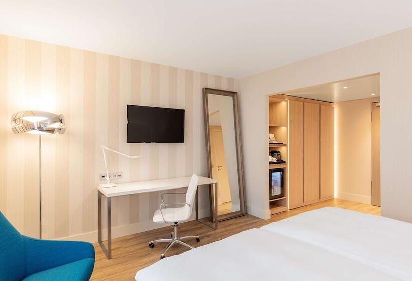 اتاق سوپریور, NH Mannheim
