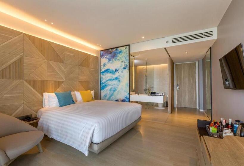Номер Deluxe Вид на Бассейн, The Nature Phuket   Sha Extra Plus