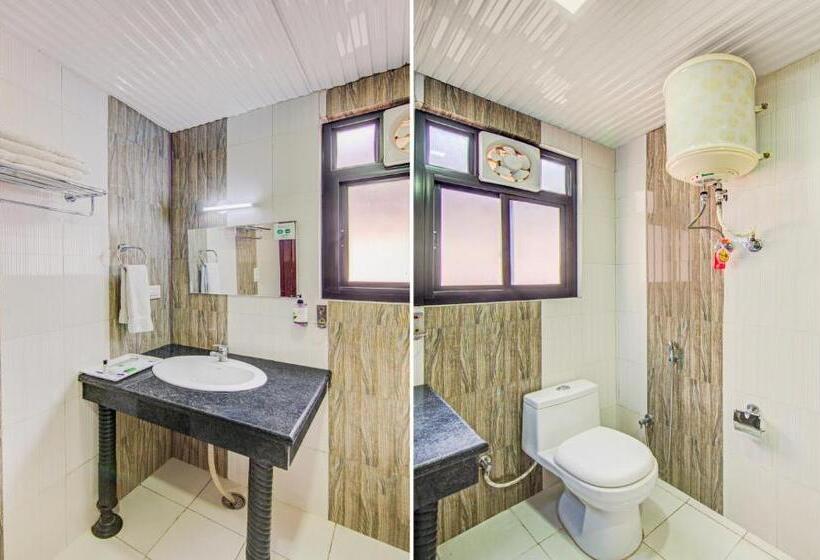 Номер Superior, Treebo Roshan House With Valley View