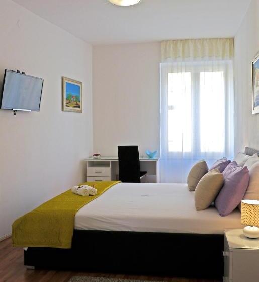 Apartament 1 Dormitor, 48 Rooms Split
