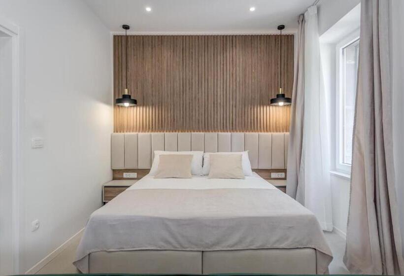 Cameră Standard, 48 Rooms Split
