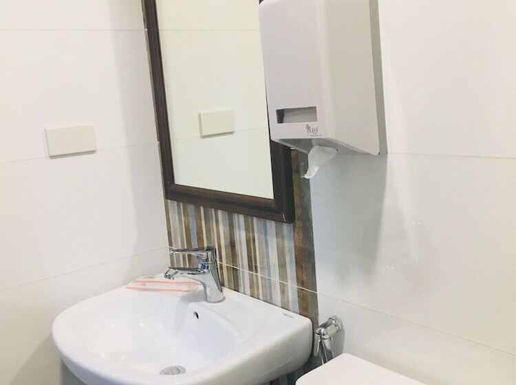 Номер Superior Кровать Кинг, Express Inn   Osmeña