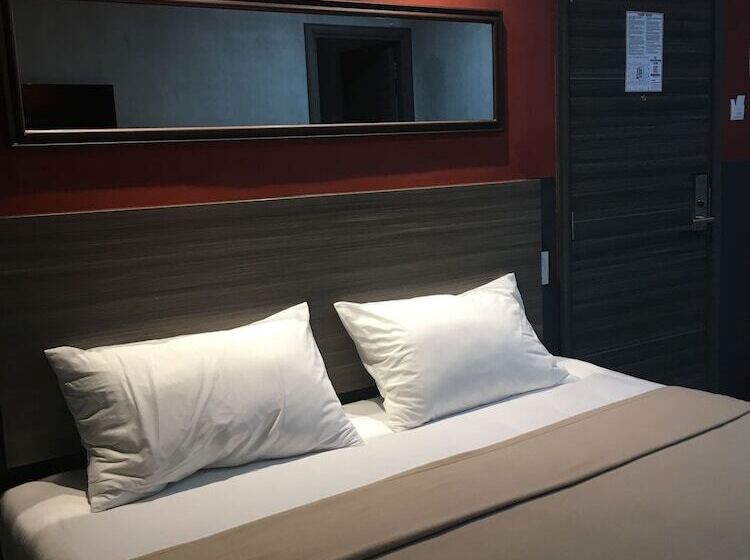 Номер Superior Кровать Кинг, Express Inn   Osmeña