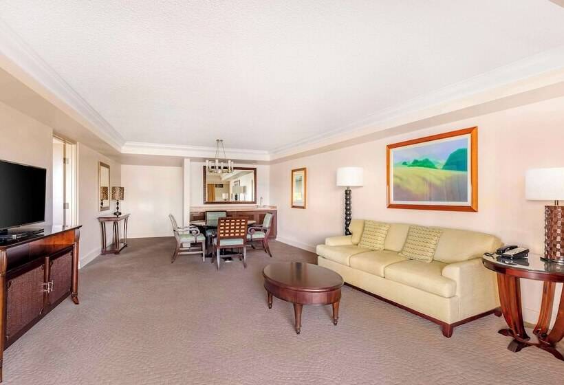 Люкс Боковой Вид на Море, Hilton Grand Vacations Club Ocean Tower Waikoloa Village