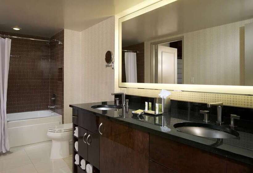 Полулюкс Кровать Кинг, Hilton Grand Vacations Club Ocean Tower Waikoloa Village