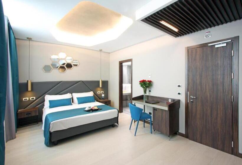 Suite Junior, The Hive
