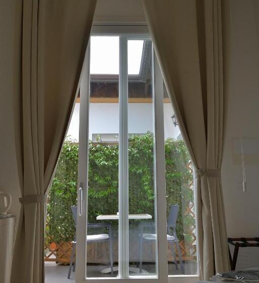 اتاق استاندارد, B&b Mondello Resort