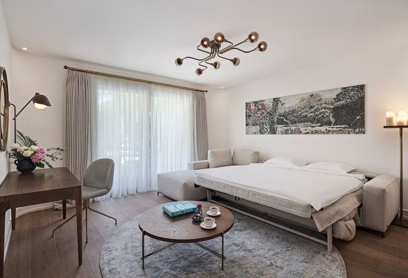 Люкс Вид на Бассейн, Biblos Resort Alaçatı