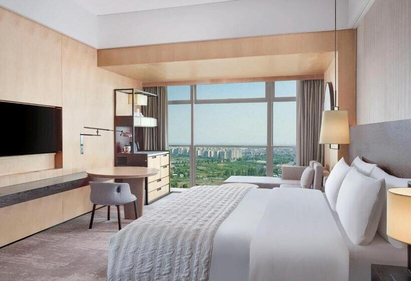 Quarto Deluxe Cama King, Le Méridien Zhongshan
