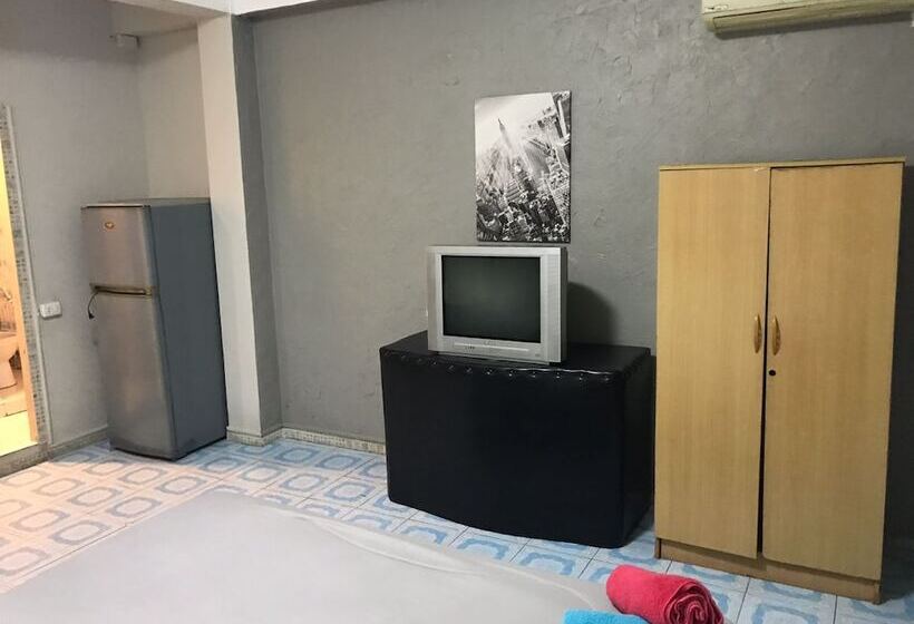 Номер Стандард Боковой Вид на Море с Балконом, Seaview