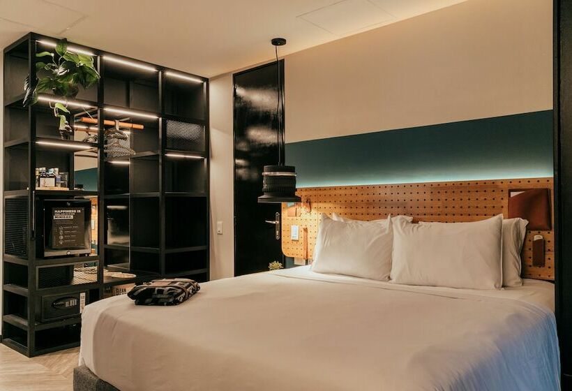 수피리어 룸, The Click Clack Hotel Medellín