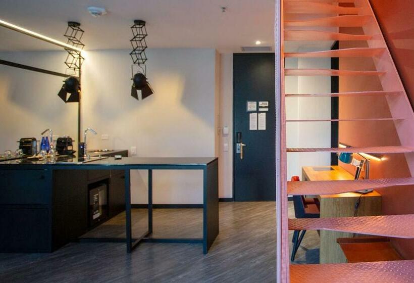 듀플렉스 스위트, The Click Clack Hotel Medellín