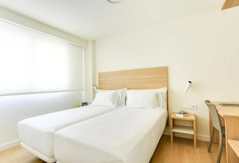 Апартаменты 1 Спальня, Sercotel Logroño Suites