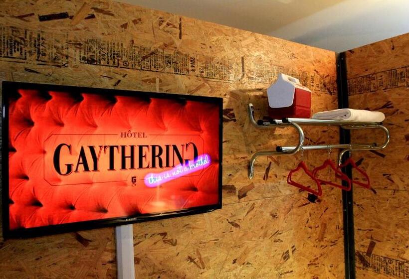 Cama em Quarto Compartilhado, Crates At The Gaythering   Men Only   Hostel