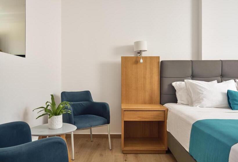 Номер Superior, Cavo Orient Beach Hotel & Suites
