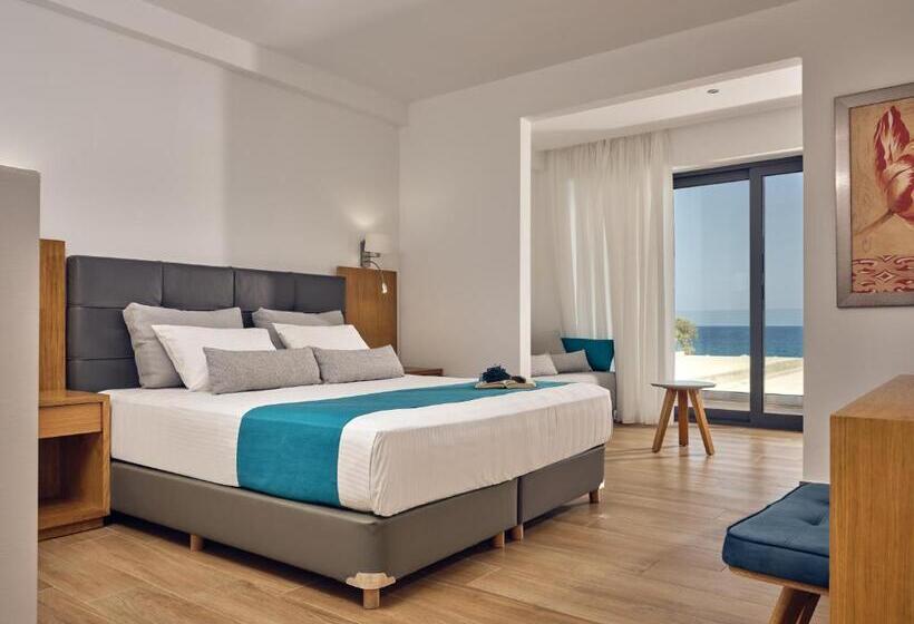 Люкс Вид на Море, Cavo Orient Beach Hotel & Suites