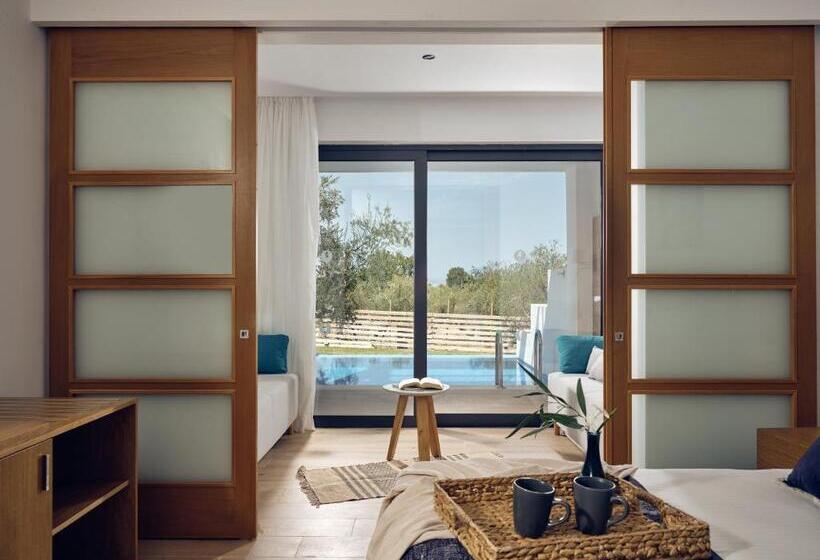 Люкс Повышенной Комфортности, Cavo Orient Beach Hotel & Suites