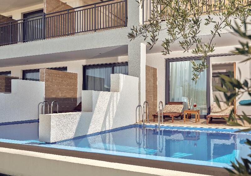 Люкс Повышенной Комфортности, Cavo Orient Beach Hotel & Suites