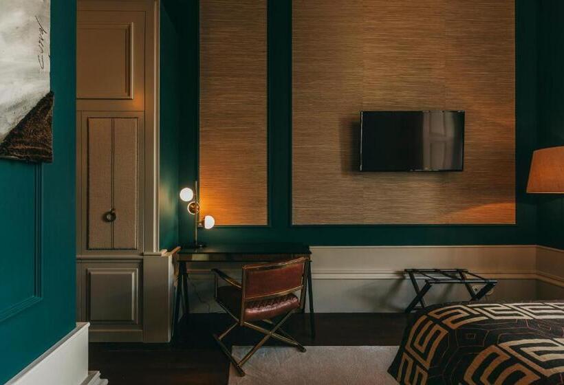 Quarto superior, Torel 1884 Suites & Apartments