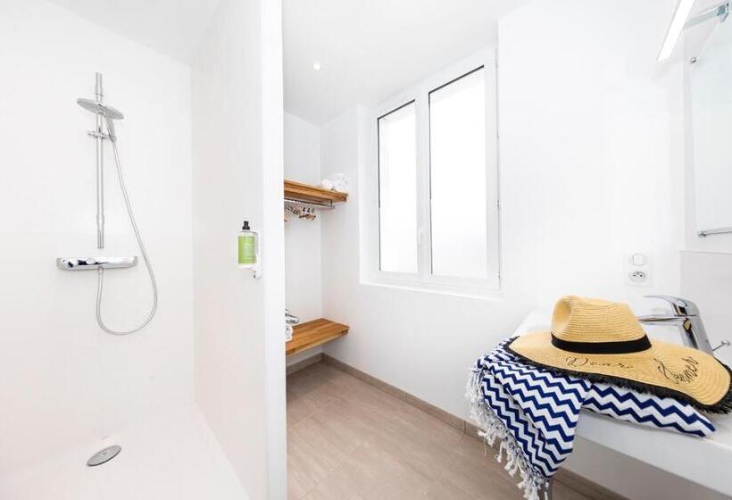 Номер Superior, Hôtel Spa De La Citadelle Lorient