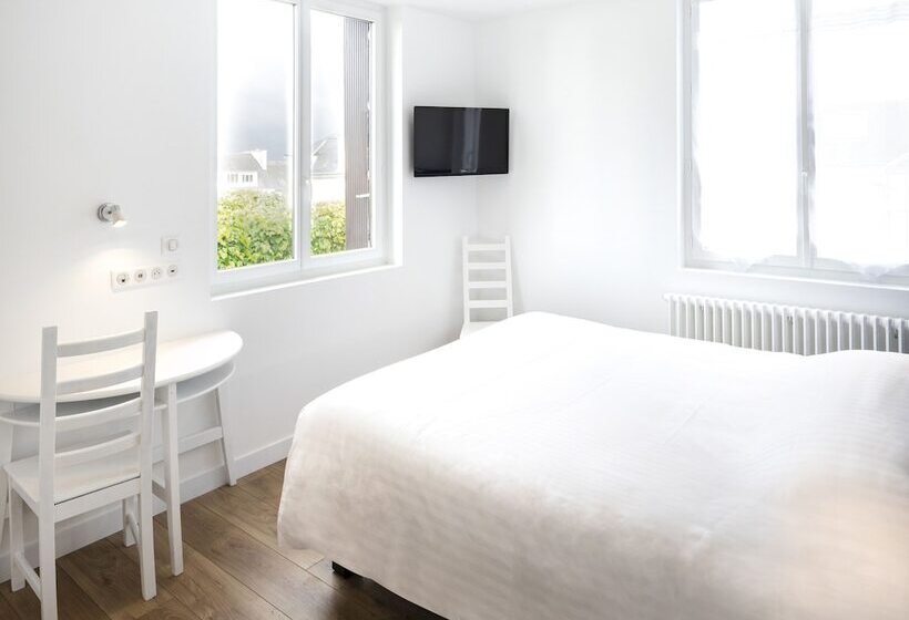 Номер Superior, Hôtel Spa De La Citadelle Lorient