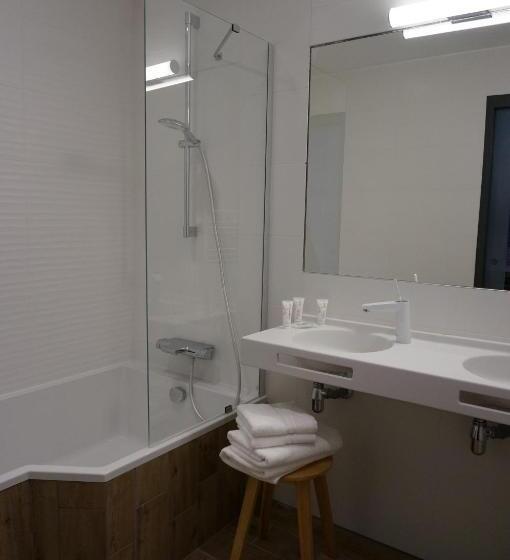 Family Suite, Hôtel Saint Roch, Saint Ybard