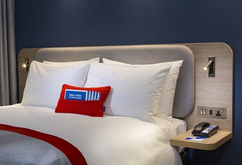 Номер Стандарт Двуспальная Кровать, Holiday Inn Express   Rouen Centre   Rive Gauche, An Ihg