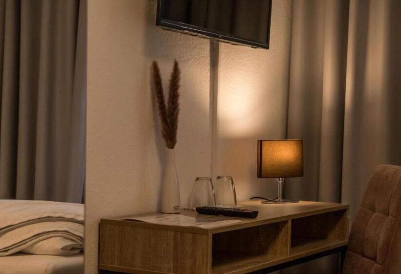 اتاق استاندارد, Altstadt Hotel Self Check In