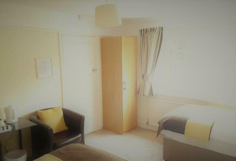 标准三人间, Hampton Lodge En Suite Rooms With Free Parking