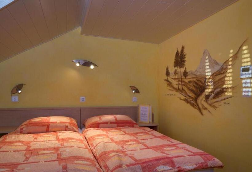 Номер Стандарт, Relais De La Sarvaz