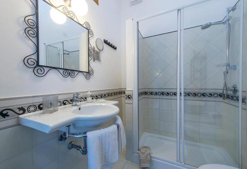 Номер Стандарт Вид на Море с Террасой, Amalfi Residence