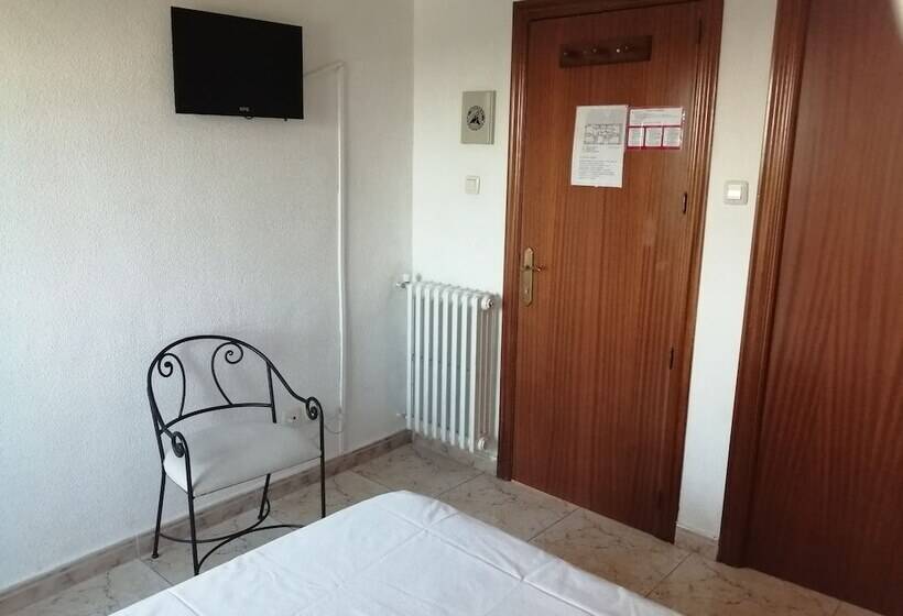 标准单人间, Hostal Jaime I