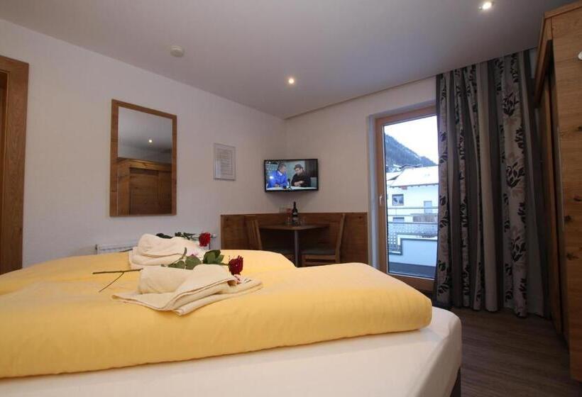 Apartamento 2 Dormitórios, Gästehaus Alpina