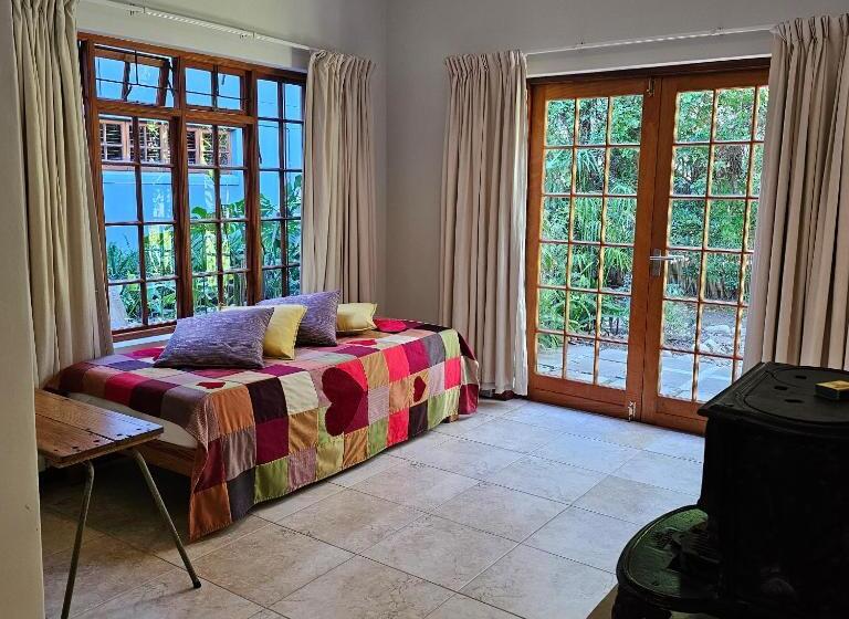 Апартаменты 1 Спальня Вид на Сад, House Of House Guest House