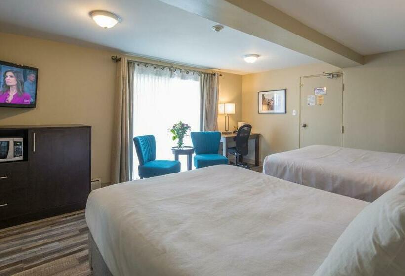 带2个双人床的标准工作室, Kent Inn