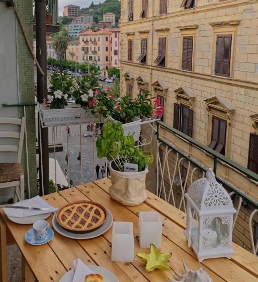 غرفة قياسية مزوَّدة بتراس, B&b L'arca Di Noè