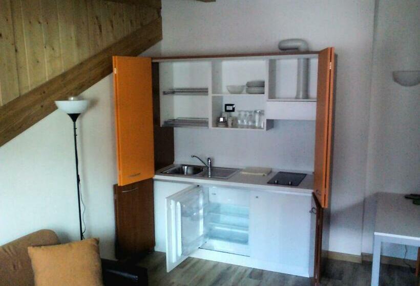Студия Стандарт, Residence Acero Rosso