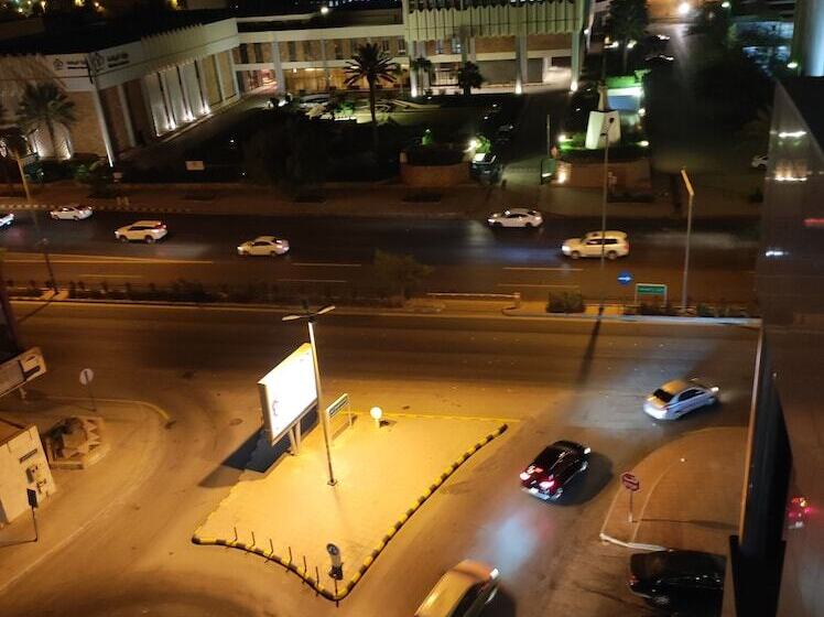 ３ベッドルームアパートメント, Burj Al Hayah Tower   Al Malaz