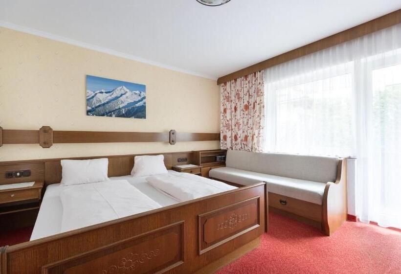 آپارتمان 4 خوابه, Pension Glockenstuhl