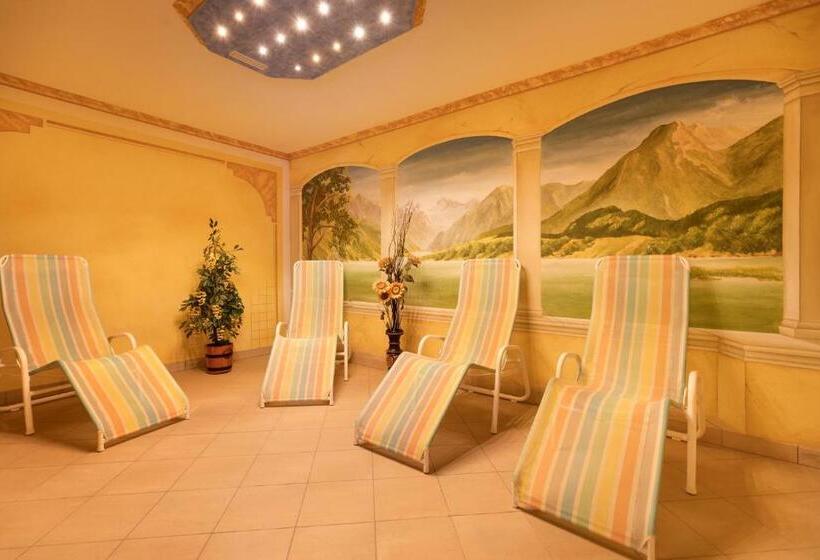 Апартаменты 4 Спальни, Pension Glockenstuhl