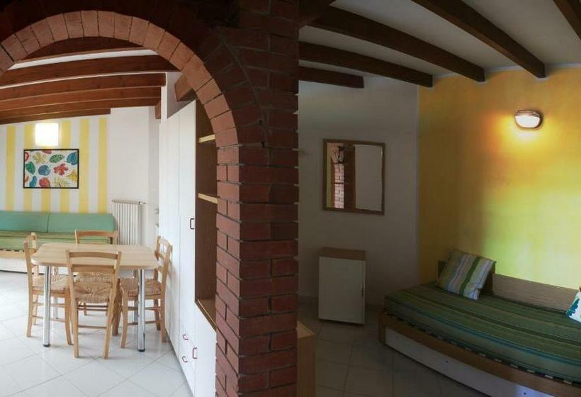 Студия Стандарт, Residence Pian Dei Boschi