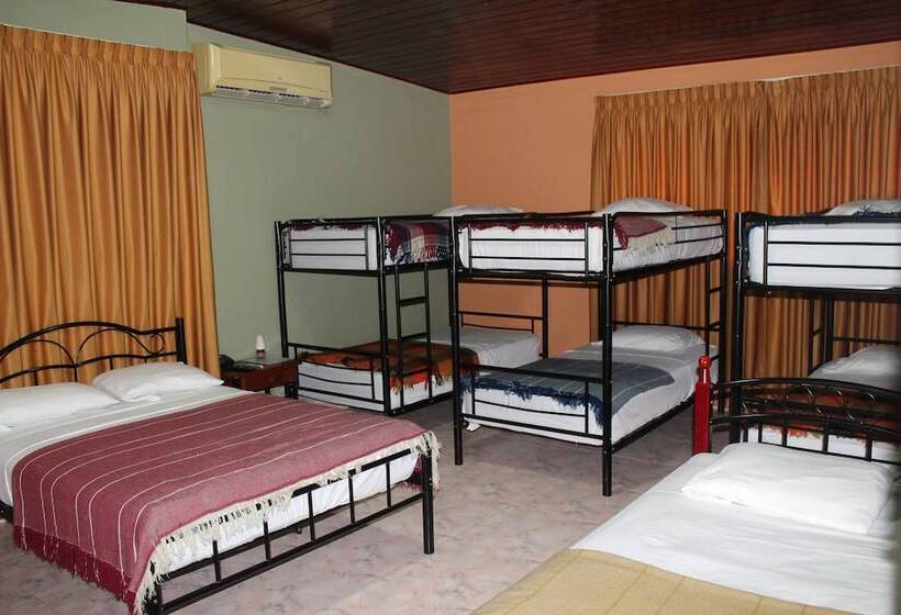 Семейный Номер, Hostal Cocos Inn