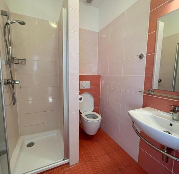 سوییت, Penzion U Bohuša