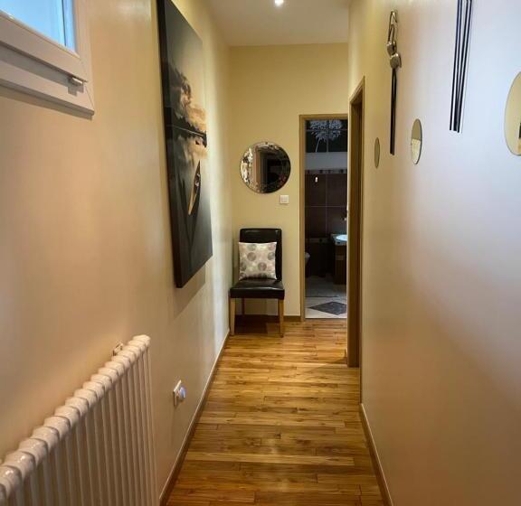 Люкс Deluxe 2 Спальни, Gites Du Caylar   Chambres Et Appartments